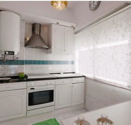Apartment Spacious With View Over Romantic *